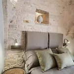 Monte Adamello - Dimora Nei Trulli Ferienhaus
