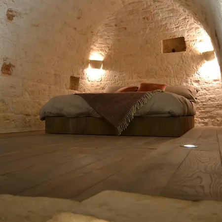Semesterbostad Monte Adamello - Dimora Nei Trulli *