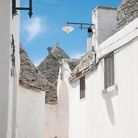 Monte Adamello - Dimora Nei Trulli בית נופש *