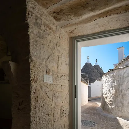Monte Adamello - Dimora Nei Trulli Дом отдыха Альберобелло