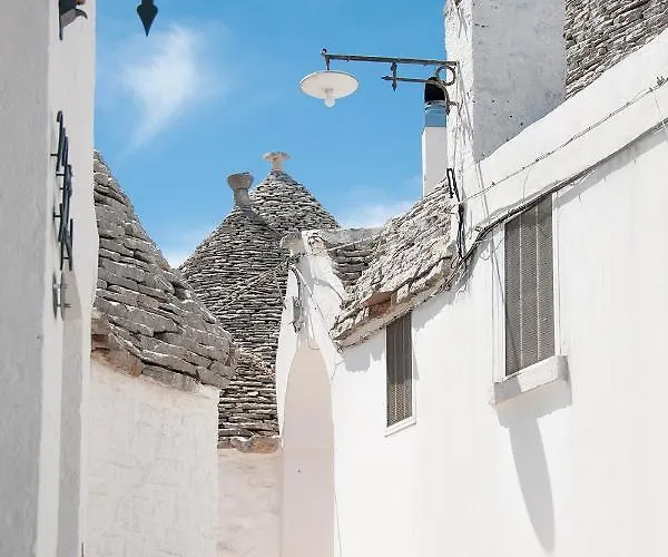 Monte Adamello - Dimora Nei Trulli Ferienhaus *